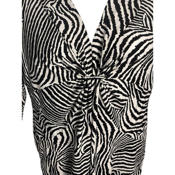 Chaus Women's Large Empire Gathered Waist Black White Animal Print 3/4 Sleeve - Picture 4 of 7